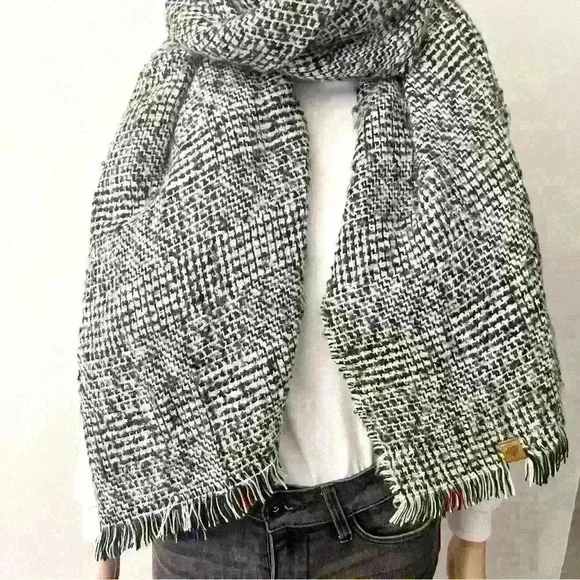 Scarf Great North Double Side Chunky Navy & Red Plaid Large Winter  Scarf. - Picture 6 of 13